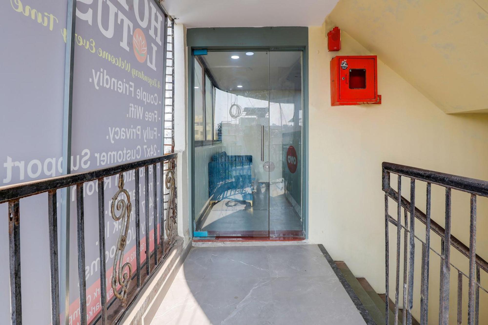 Hotel O Lotus 수라트 외부 사진