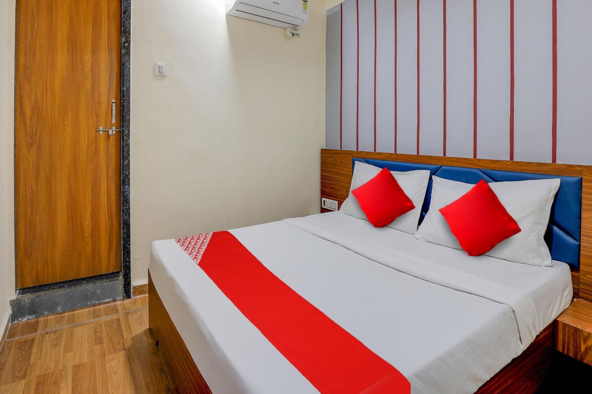 Hotel O Lotus 수라트 외부 사진